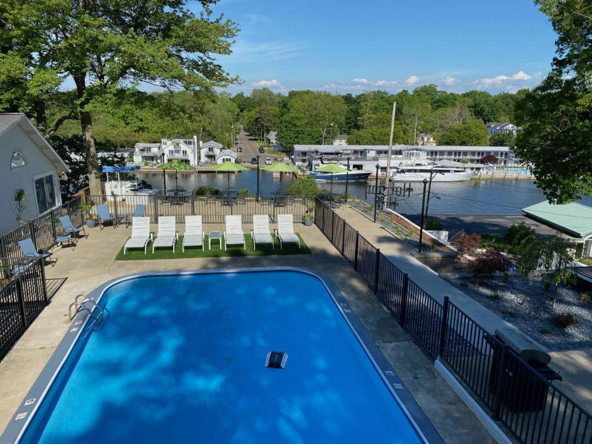 Holiday Hill Resort Saugatuck Exteriér fotografie